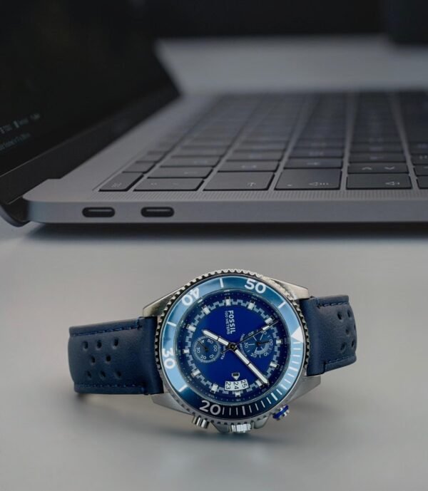 watch stylish